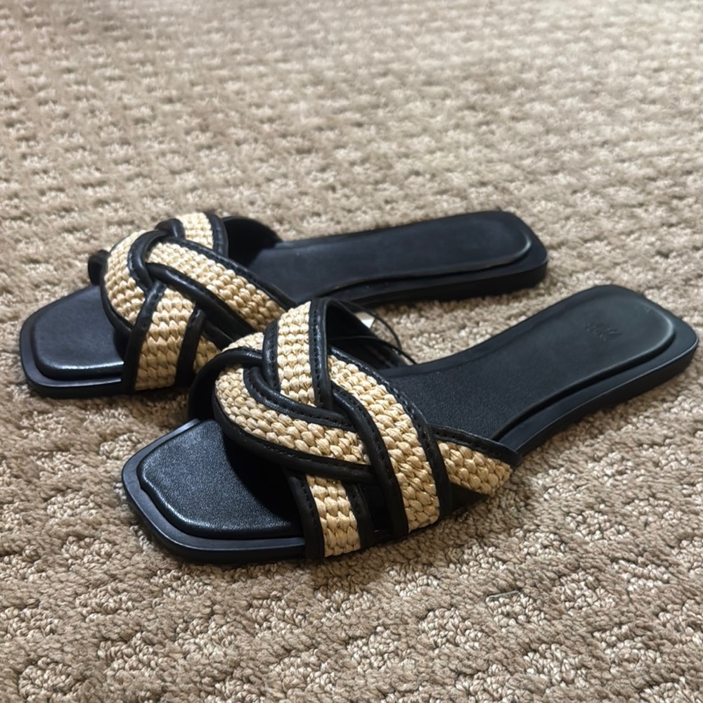 H&M Black and Tan Sandals with Woven Straps